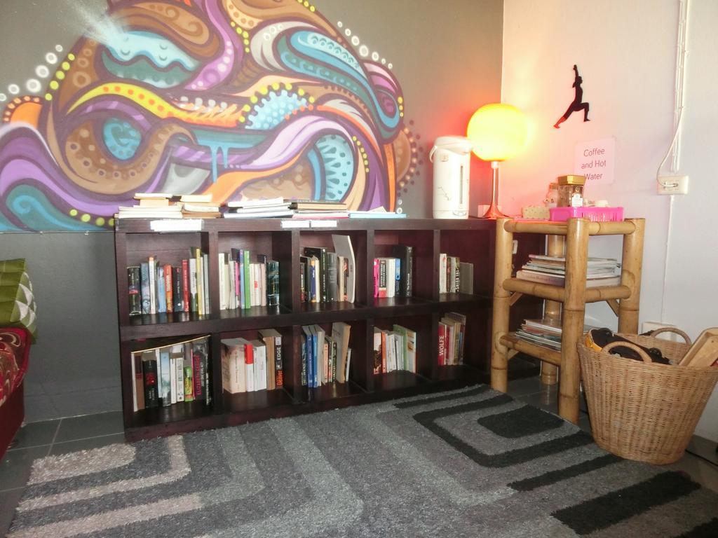 Rooms@Krabi Guesthouse Bagian luar foto