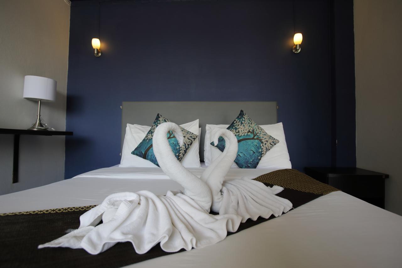 Rooms@Krabi Guesthouse Bagian luar foto