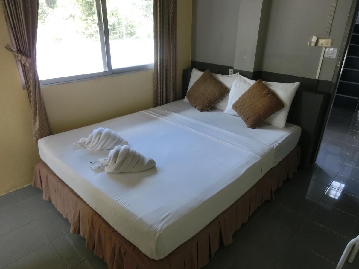 Rooms@Krabi Guesthouse Bagian luar foto
